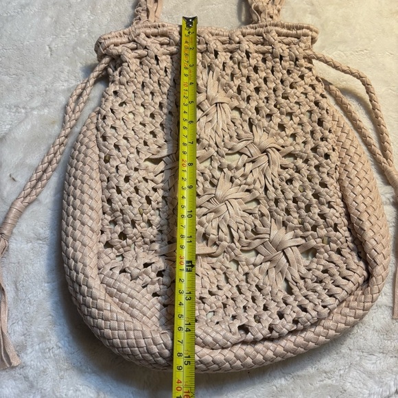 Straw Studios Cream Woven Tote - Picture 14 of 15